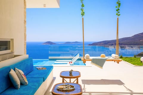 Patio, Day, Seating area, Sea view, Swimming pool, Swimming pool, sunbed