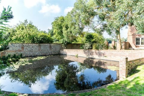 The Charming Countryside Retreat - Property by MJ House in South Oxfordshire District