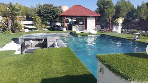 Pool view