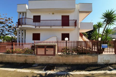 Property building, Balcony/Terrace