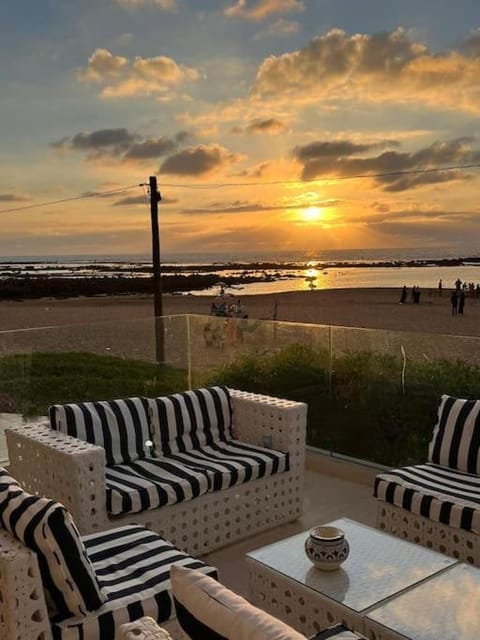 Natural landscape, Sea view, Sunset, sunbed