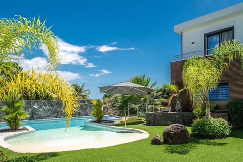 Garden, Pool view, Swimming pool