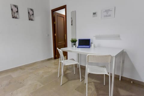 Apartamentos Económicos | 10 minutos Sevilla | 1A Apartment in Sierra Norte de Sevilla