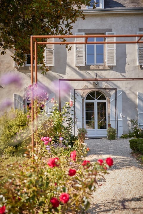 Property building, Garden, Garden view