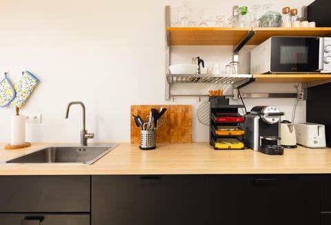 Coffee/tea facilities, Kitchen or kitchenette, toaster