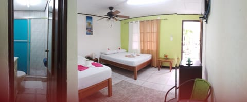 Cabinas Smith Hostel in Cahuita