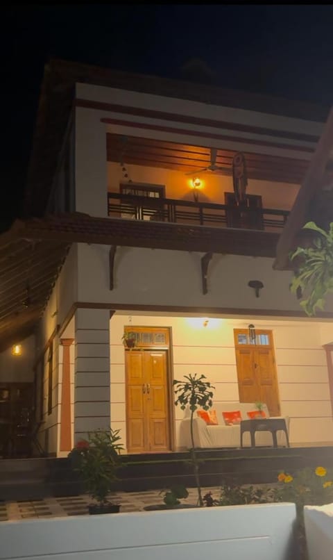 Lake View Villa, Kovalam Villa in Thiruvananthapuram