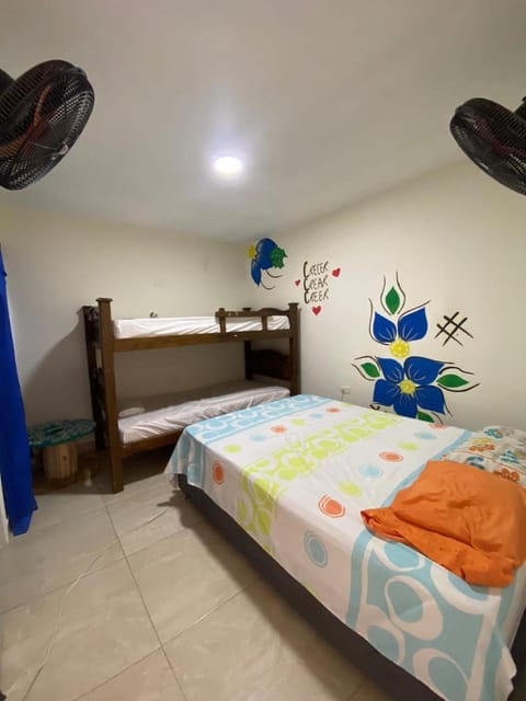 hostal los cascabeles de la sierra Hostel in Santa Marta