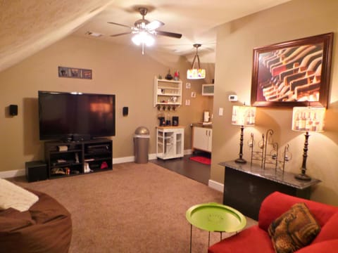 Communal lounge/ TV room, Living room