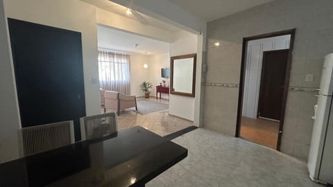 Apartamento amplo e confortável 1 Apartment in Maringá