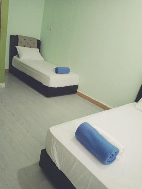 IZ Budget Motel in Besut