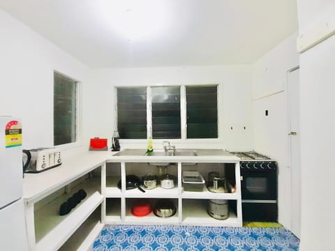 Kitchen or kitchenette, oven, stove