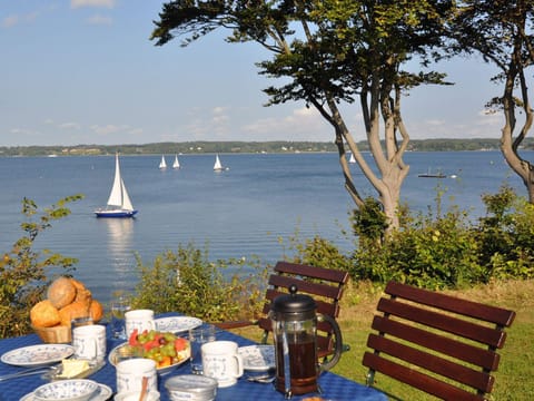 Ferienhaus Meerblick am Yachthafen House in Glücksburg