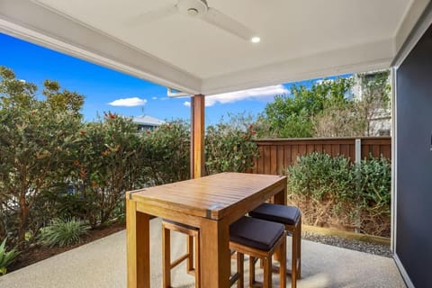 Garden, Balcony/Terrace