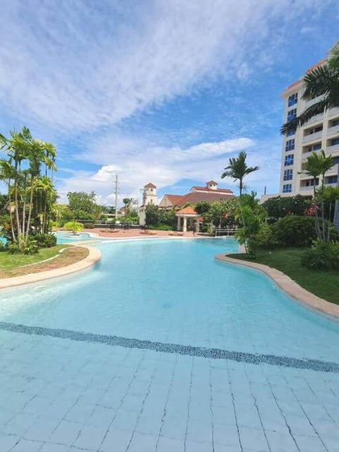 2BR Mactan Beach Condo, La Mirada Residences Apartment in Lapu-Lapu City