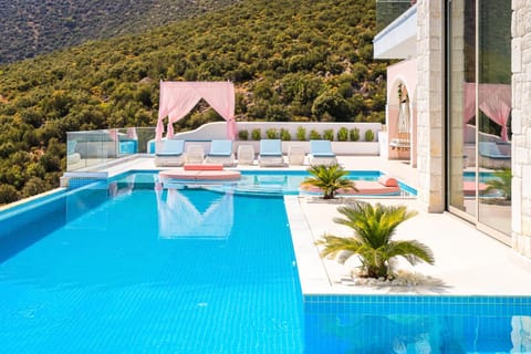 Day, Natural landscape, Garden, Mountain view, Pool view, Swimming pool, Swimming pool, sunbed