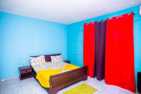 Chambre Crystal Hotel in Douala