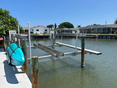 Cocoa Beach Beauty House in Cocoa Beach