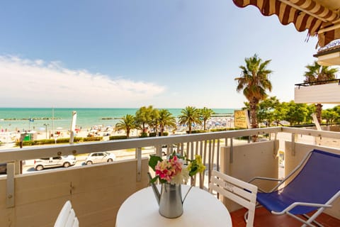 Natural landscape, View (from property/room), Living room, Sea view