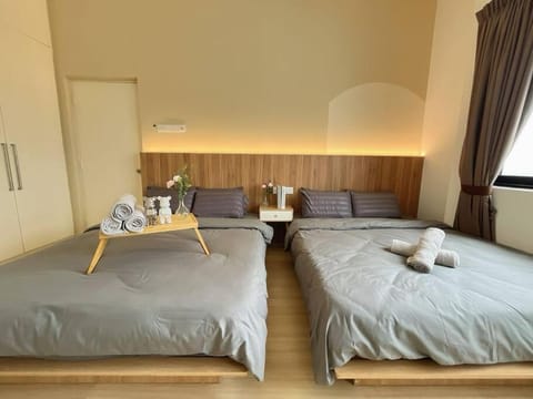 Petaling Jaya 1-12pax Muji design 3 room 1 min to Sunway Giza Apartment in Petaling Jaya