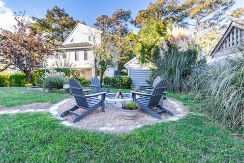 Garden, fireplace