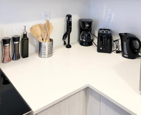 Coffee/tea facilities, Kitchen or kitchenette, toaster