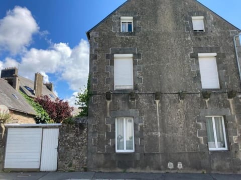 Les Choucas Maison familiale coeur de campagne House in Finistere