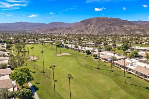 Rancho Las Palmas, 40 Durango Circle, Rancho Mirage House in Rancho Mirage