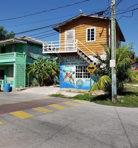 Property building, Neighbourhood, Street view