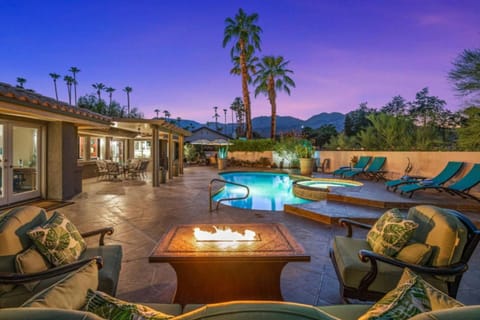 Home - 73005 Haystack Rd, Palm Desert House in Palm Desert