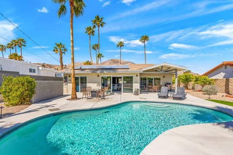 Home - 46086 Shadow Mountain Drive, Palm Desert House in Palm Desert