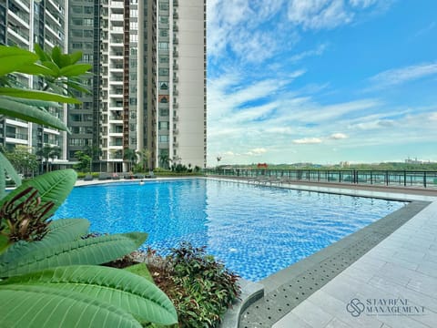 Sea view, Swimming pool, sunbed