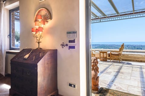 GOLDEN LUXE - Luxury Villa whit Amazing Sea Wiew Pool Apartment in Pietrasanta