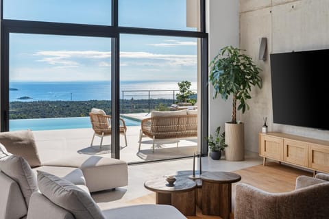 Living room, Sea view