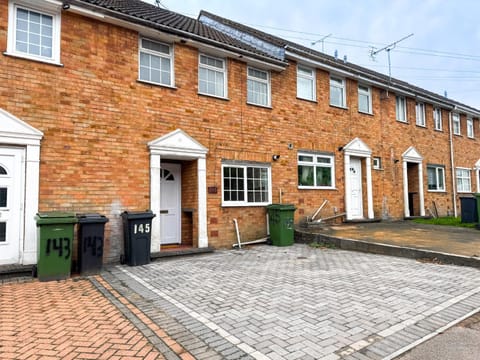 Property building, Day, Neighbourhood, Street view