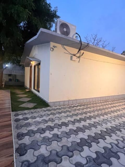 Siddiquis cozy cottage Villa in Hyderabad