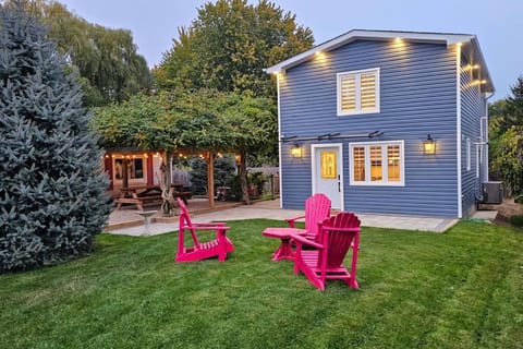 Property building, Garden, Garden view