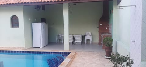 Casa de Praia com piscina - Itanhaem House in Itanhaém