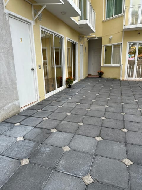 Patio, Balcony/Terrace