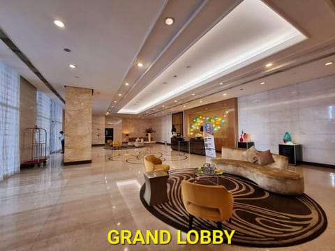 Luxury Mckinley Hill Condo In Bgc #vlrtc27c House in Makati