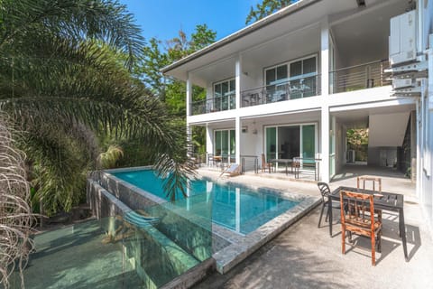 Swimming pool, Open Air Bath