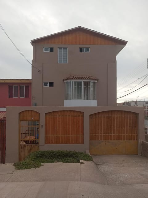 Arriendo habitaciones Romero Vacation rental in Antofagasta