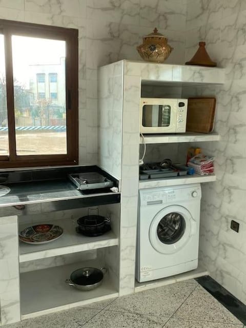 Apparemment familiale Apartment in Meknes