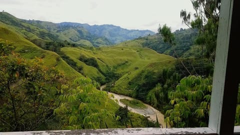 Windy Lodge - Mirane Nature lodge in Papua New Guinea