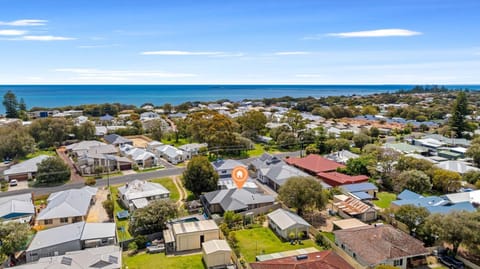 Saltwater Lane House in Busselton