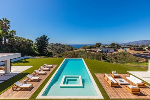 The Dume Legacy Villa in Malibu