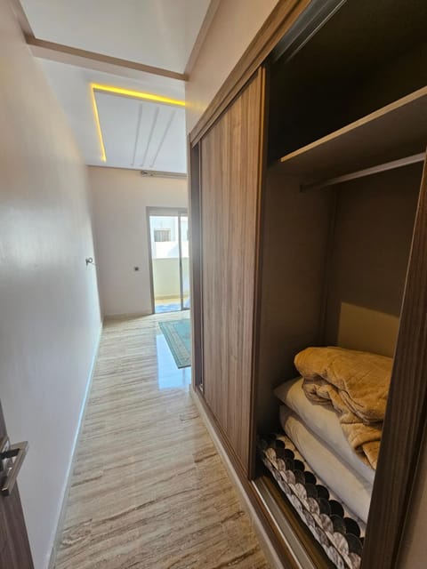 MIA Appartement N2 - Élégance, Confort et Sérénité Apartment in Casablanca