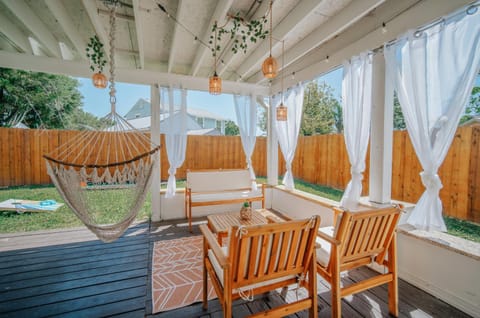 Patio, Garden view