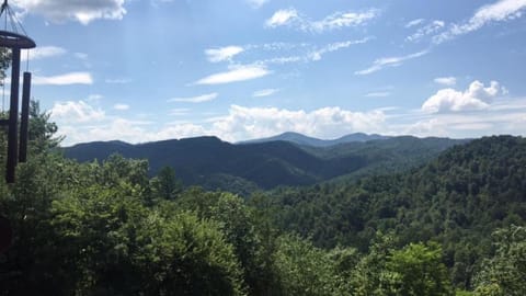 Happy Trails House in Watauga