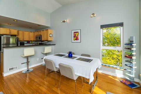 NN - The Kit 4 - Downtown 1-Bed 1-Bath Casa in Whitehorse